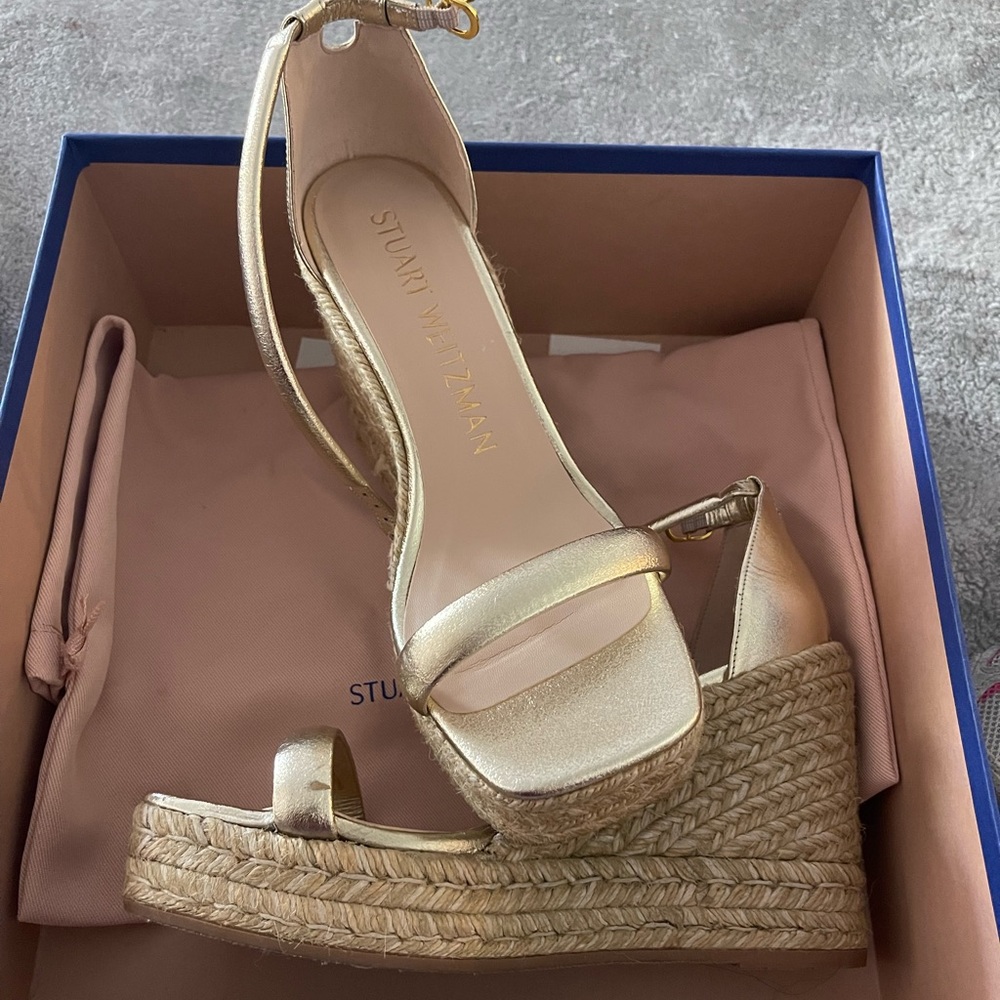 Stuart Weitzman Gold Wedges